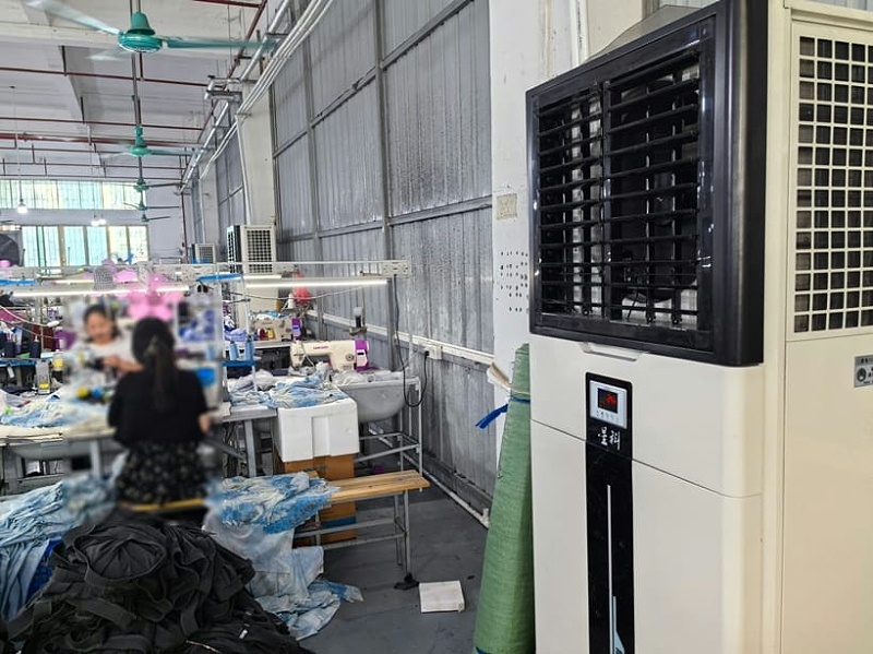 服裝廠整體降溫，安裝蒸發冷省電空調-立式軸流機組