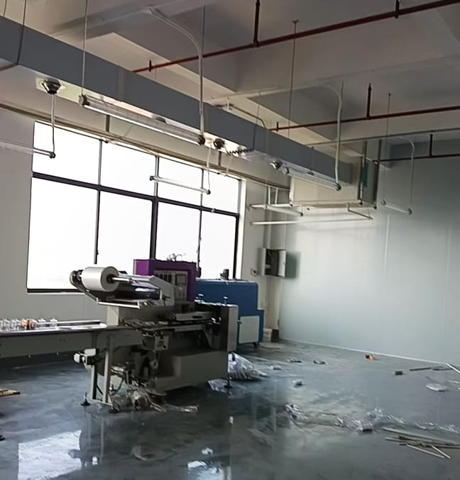 工業(yè)廠房車間崗位定點(diǎn)降溫，應(yīng)用蒸發(fā)冷省電空調(diào)-臥式管道機(jī)組
